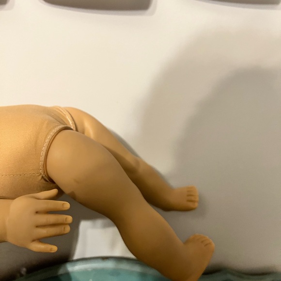 American Girl: Samantha - Picture 4 of 7